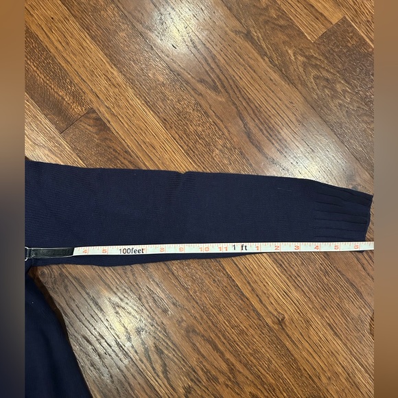 EUC Navy Blue Old Navy Maternity Sweater - Picture 5 of 6